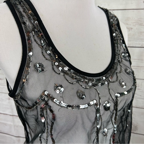 SHEER black embroidered sleeveless top SZ M/L - Picture 3 of 5